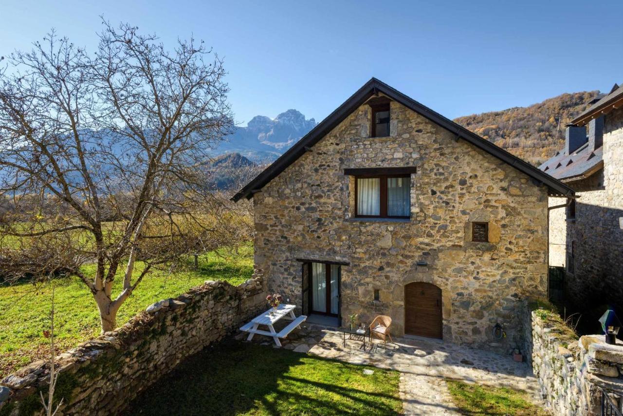 Вилла La Borda Del Pueyo Borda Rural Pirineo Aragones Эль-Пуэйо-де-Хака Экстерьер фото